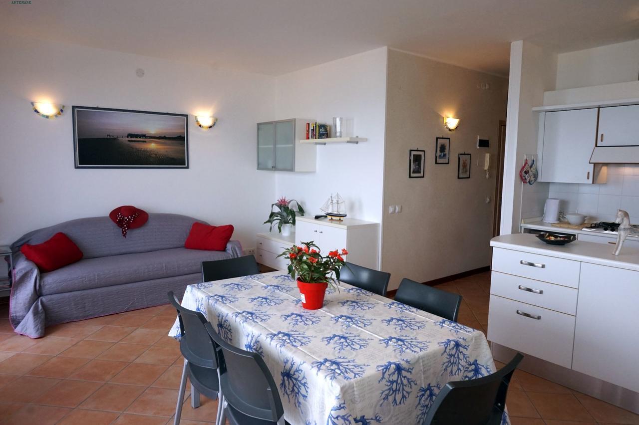 Colorado Lignano Apartment Lignano Sabbiadoro Exterior photo